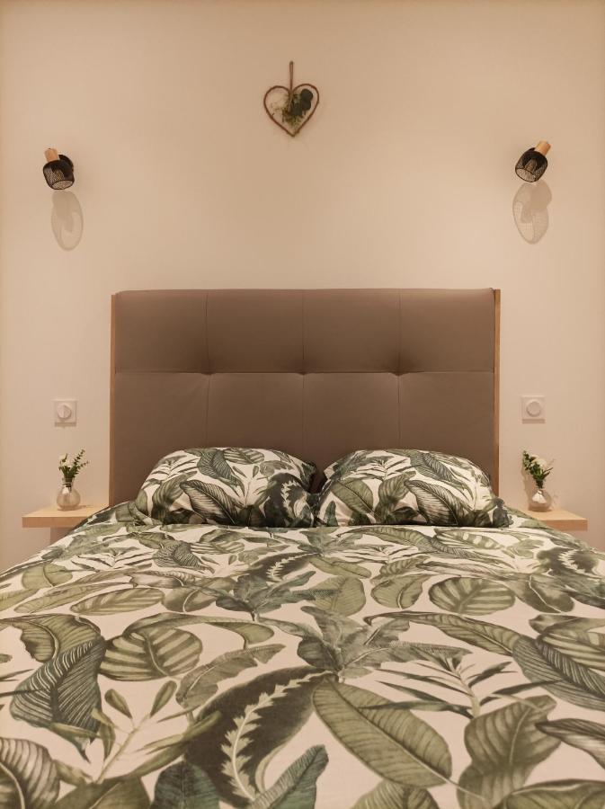 Saint-Maixent-lʼÉcole Appartement Calme מראה חיצוני תמונה